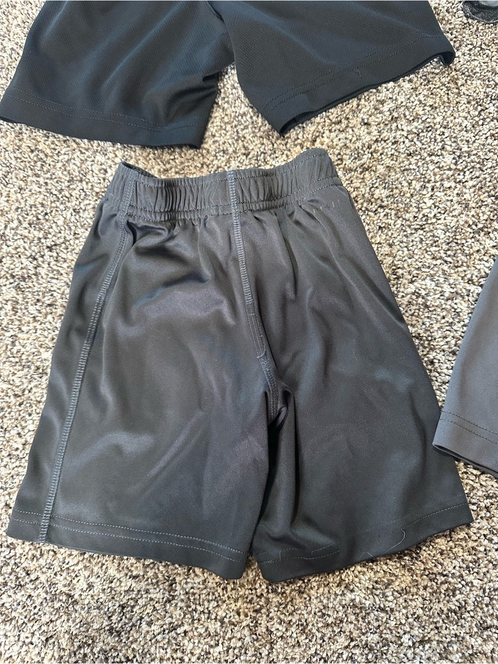 Boys Short Bundle - Picture 7 of 10